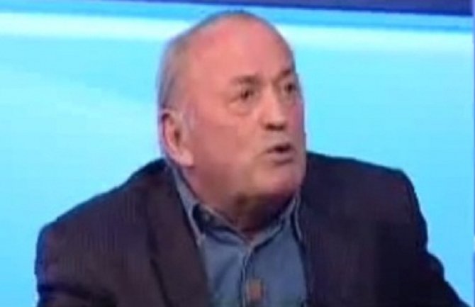 Vojvoda Mandić hoće da zaustavi razvoj Crne Gore