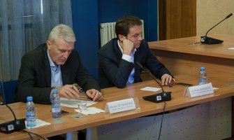 Odbor za bezbjednost osudio nasilje i odao priznanje pripadnicima MUP-a i Uprave policije