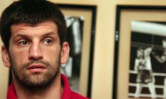 Zbog protesta saslušan bokser  Nikola Sjekloća