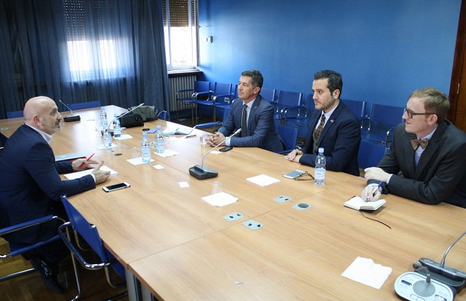 Bezbjednost ključno i vodeće pitanje za LGBT zajednicu i svaki dalji razvoj 