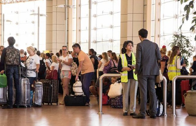 11.000 ruskih turista iz Egipta evakuisano za 24 sata