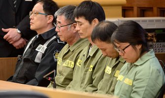 Južna Koreja:Kapetan trajekta praktično ubio 300 putnika da bi spasio sebe