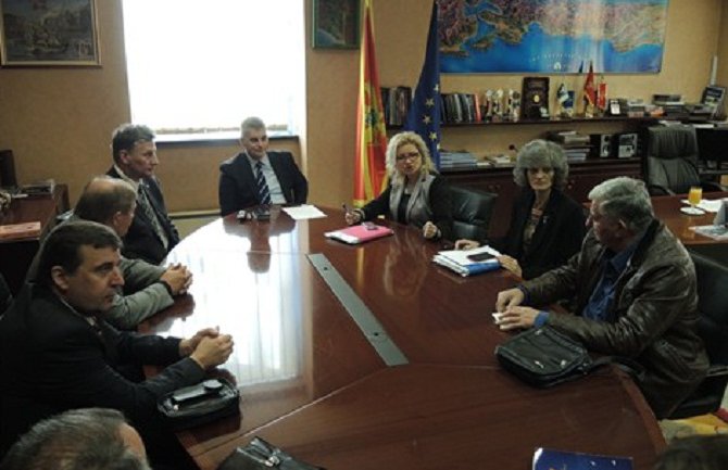 Uskoro  izdavanje licenci za profesionalne vozače