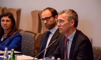 Stoltenberg: Ovo nije borba Zapada protiv muslimana