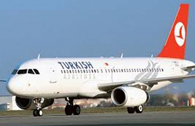 Turski avion prinudno sletio zbog dojave o bombi