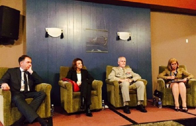 Niko nema pravo da utiče na spoljnopolitičke ciljeve CG