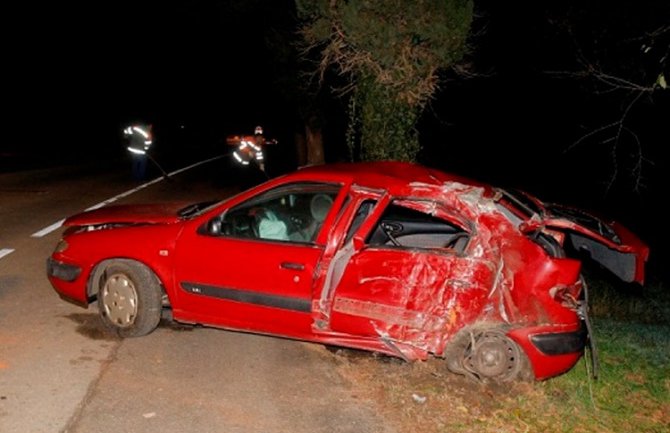 Hrvatska: Prevrnuo se automobil sa osam djevojaka, dvije poginule