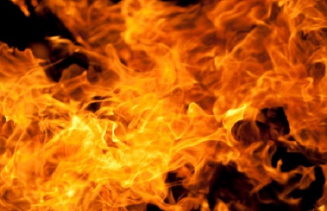 U požaru u učeničkom domu poginulo šest dječaka, a troje povrijeđeno