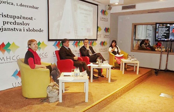 Jačati saradnju između državnih organa i NVO koje se bave osobama s invaliditetom