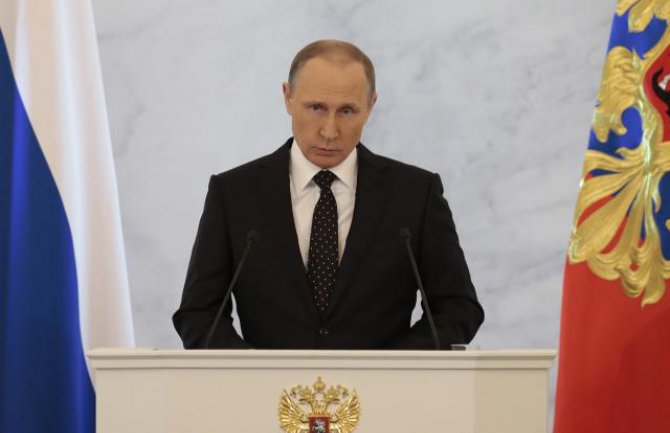 Putin: Turska će zažaliti zbog obaranja aviona