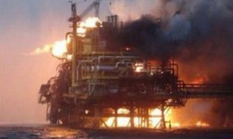 U požaru na naftnoj platformi poginula 32 radnika