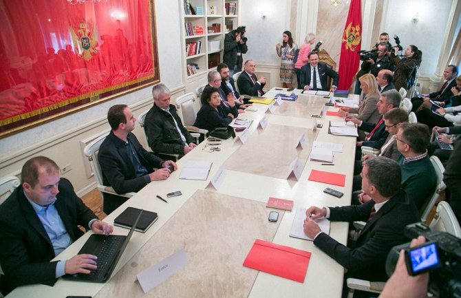 Radna grupa počinje svakodnevni rad