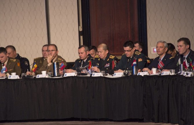 NATO podržava reforme sistema odbrane Crne Gore