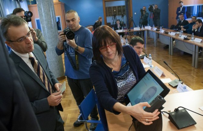 Stiglo još 300 uređaja za elektronsku indentifikaciju