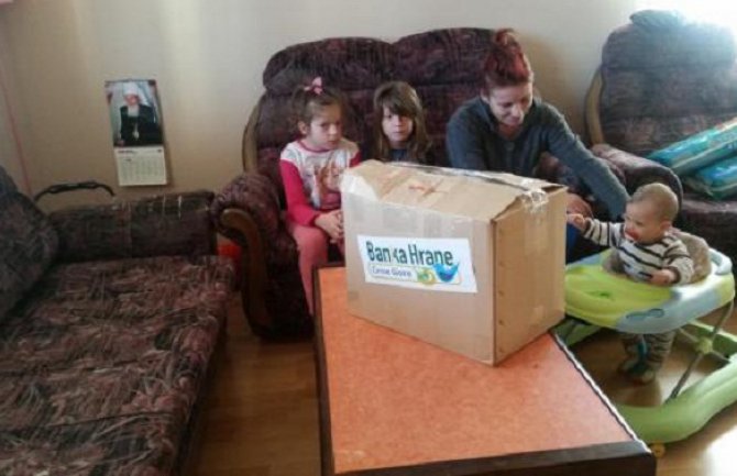 Apel: Pomozimo petočlanoj porodici Bogavac 