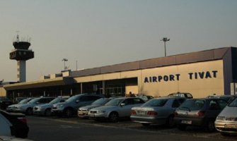 Dio zaposlenih na tivatskom Aerodromu  traži smjenu direktora