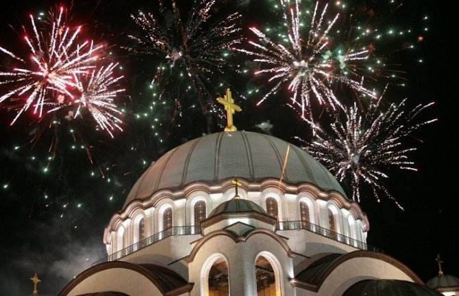 Doček Pravoslavne nove godine na trgu u Podgorici i šetnja do Hrama