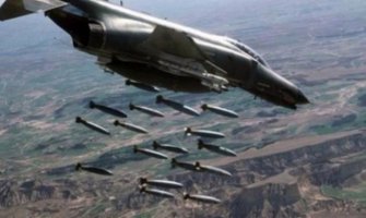 Ruski avioni  izveli napad na tržnicu i školu: Poginulo 12 civila, ranjeno 65