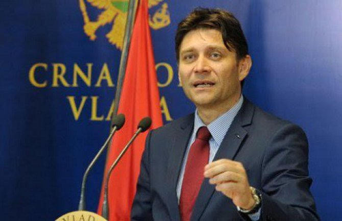 Jelušić: U turističkoj sezoni Rusi će se vratiti Crnoj Gori