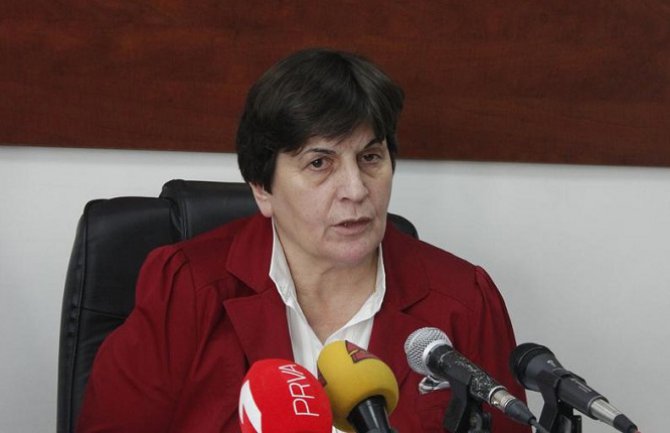 Za nadoknade majkama potrebno od 30 do 40 miliona eura