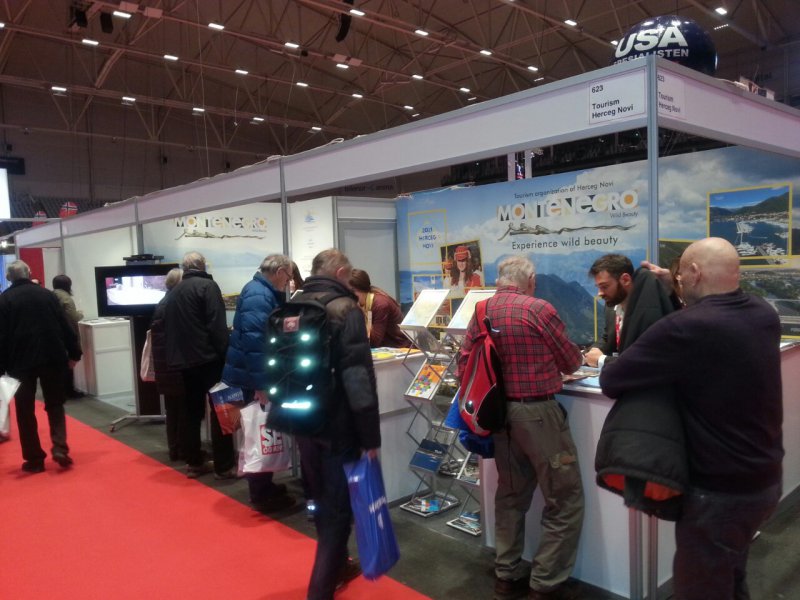 imaged9161a3036bd3db9eafeca2927449369c43ce947536667d34729ce9c82f99fb5V