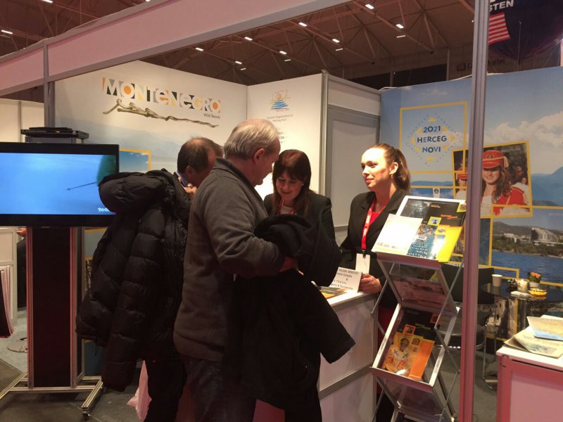 image6057d4de35845dd57e18f7edb062270daf33c5827700bc86c93b0265884ed01dV