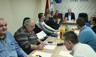 Liberali pozivaju na dijalog i poštovanje sporazuma