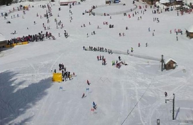 Tokom vikenda u Kolašinu 600 skijaša
