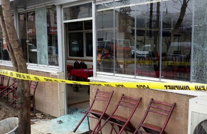 Izrešetao kafić jer je preskupo platio čaj