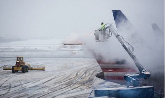 Nevrijeme u SAD: Otkazano 6.000 letova, vanredno stanje u pojedinim oblastima