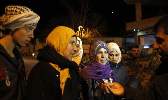 Sirija: Ljudi umiru od gladi uprkos dolasku konvoja