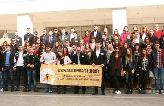 Forum Studenata za slobodu okupio preko 80 ljudi