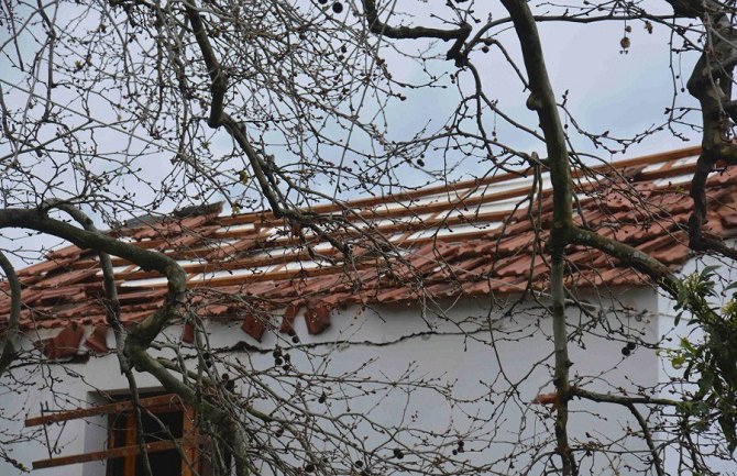 Mještani Vira da plate za pretrpljeni strah od eksplozije