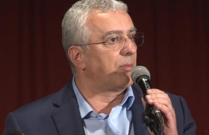 Mandić: Ulazak u NATO bez referenduma može dovesti do sukoba u državi