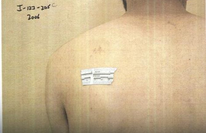 Objavljene slike zatvorenika koje su mučili američki vojnici