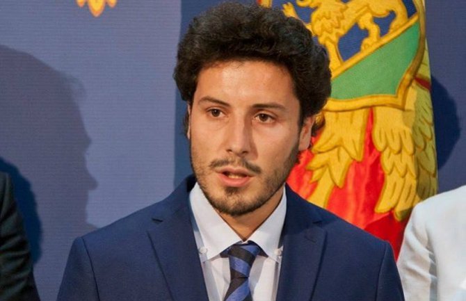 Abazović: Prvo da organizujemo fer izbore, pa ćemo kasnije o NATO-u