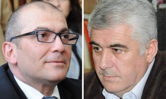 Zarubica: Marko, zavio si SSCG u crno!  Nikčević:  Ti si ružna prošlost CG sindikalizma!