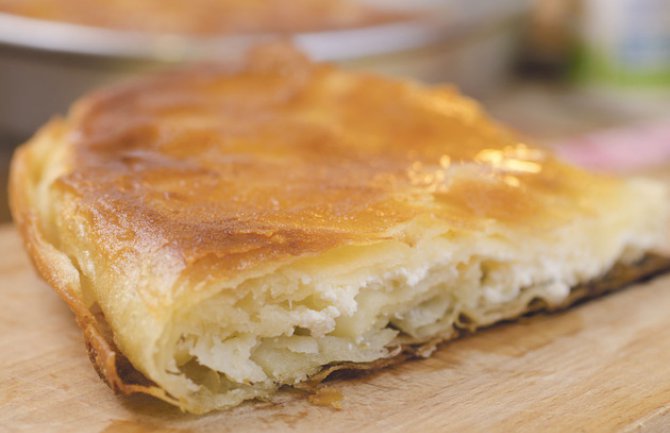 Burek sa krompirom