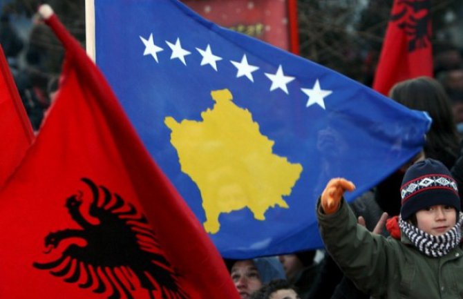 Hasani tražio referendum za ujedinjenje Kosova i Albanije