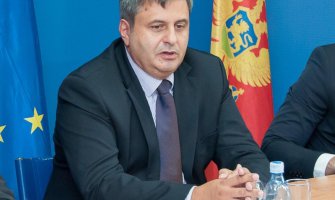 Radunović: Opozicija da bojkutuje tivatske izbore