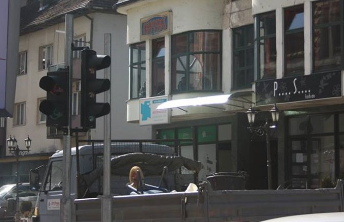 Dobro došao semafore!