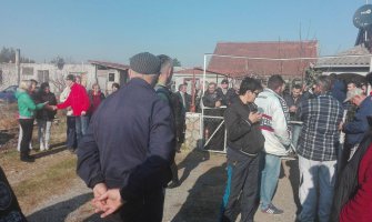 Sud porodicu Vlahović iseljava u utorak, u pomoć pozvali i najmanje 20 policajaca