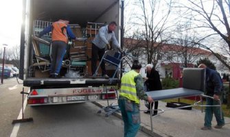 Nikšić: Dr Slavko Mrdović poklonio Opštoj bolnici vrijednu donaciju