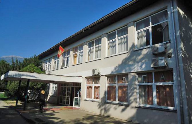 Tuča učenica osnovne škole završila na društvenim mrežama