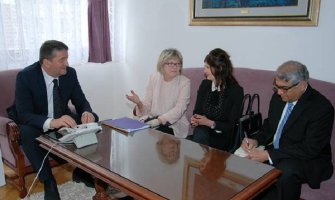 Uehara uručila vrijednu donaciju Opštoj bolnici u Nikšiću