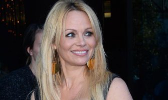 Pamela Anderson: Zatvorenici treba da dobijaju vegansku hranu