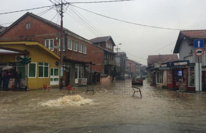 Ako kiša nastavi da pada vanredna situacija u cijeloj Srbiji 