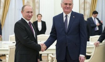 Nikolić zahvalio Putinu na istorijskoj podršci Srbiji