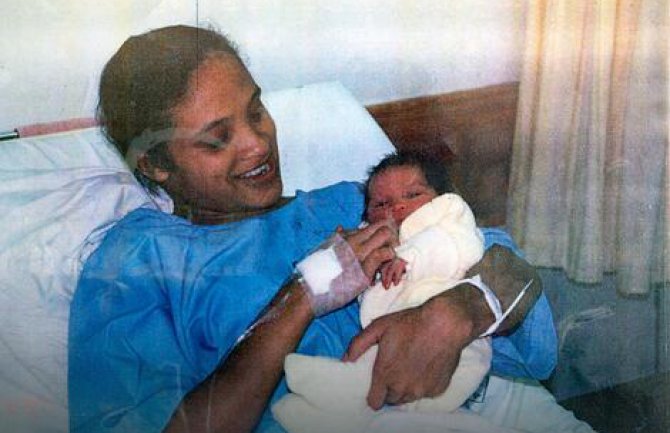 Pronašli ćerku otetu prije 18 godina, ona želi da ostane sa ženom koja ju je otela