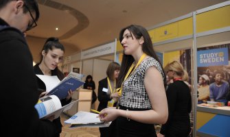  Veliko interesovanje za studiranje u Švedskoj, svoje iskustvo podijelila i Crnogorka  Dena Dervanović